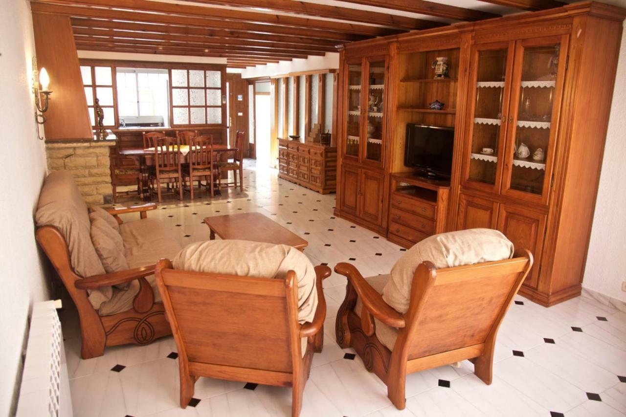 Casa Pintor Apartment Sant Sadurní dʼAnoia Bagian luar foto